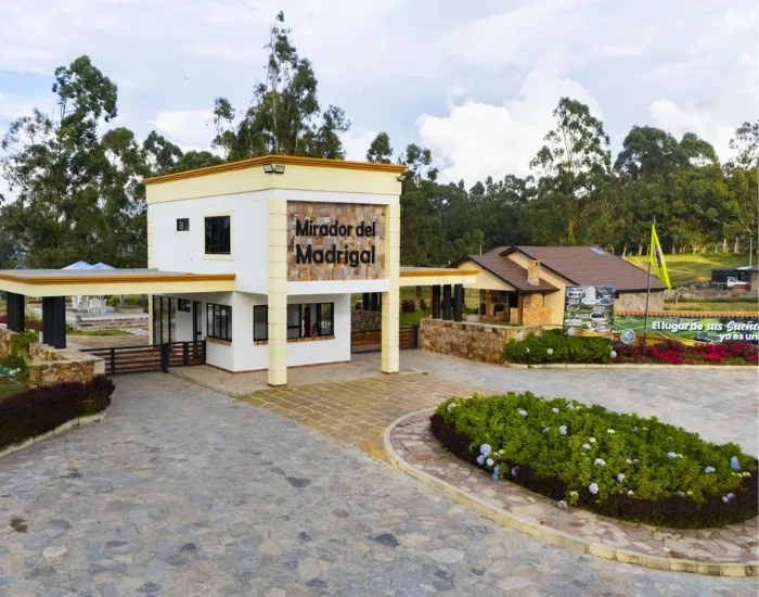 Hacienda el Madrigal: lotes en la Mesa de los Santos